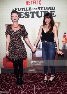 Jackie Tohn feet photo 7