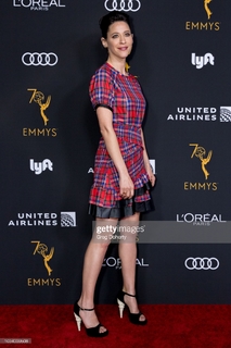 Jackie Tohn feet photo 6