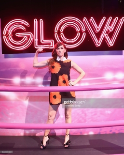 Jackie Tohn feet photo 7
