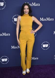Jackie Tohn feet photo 18