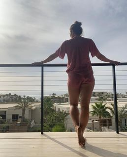 Jaclyn Betham feet photo 4