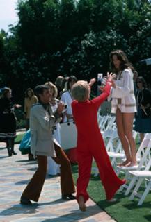 Jaclyn Smith feet photo thumbnail