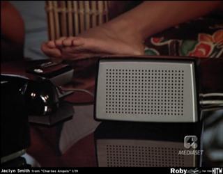 Jaclyn Smith feet photo thumbnail