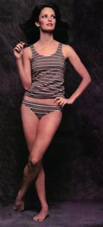 Jaclyn Smith feet photo thumbnail