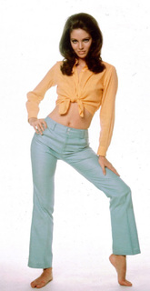 Jaclyn Smith feet photo thumbnail