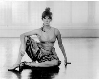 Jaclyn Smith feet photo thumbnail