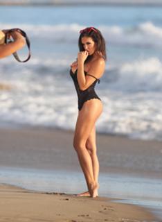 Jaclyn Swedberg feet photo 9