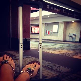 Jaclyn Swedberg feet photo 17