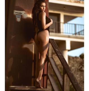 Jaclyn Swedberg feet photo 5