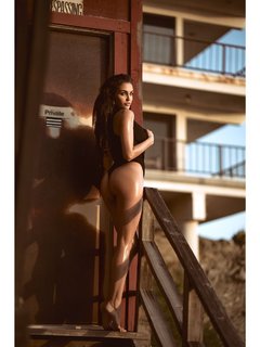 Jaclyn Swedberg feet photo 3