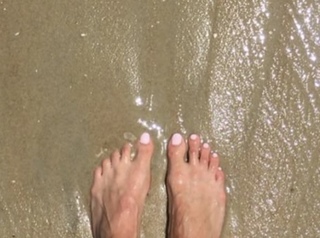 Jaclyn Swedberg feet photo 17