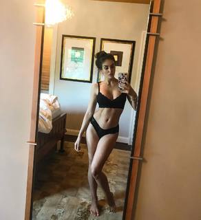 Jaclyn Swedberg feet photo 13