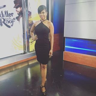 Jacque Reid feet photo 10