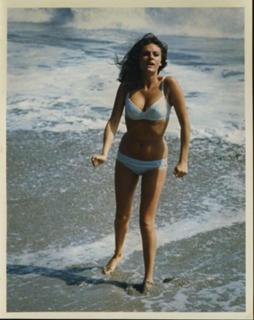 Jacqueline Bisset feet photo thumbnail