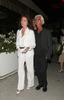 Jacqueline Bisset feet photo thumbnail