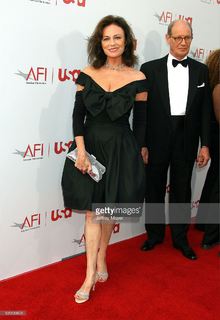 Jacqueline Bisset feet photo thumbnail