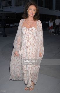 Jacqueline Bisset feet photo thumbnail