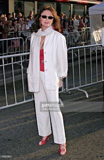 Jacqueline Bisset feet photo thumbnail