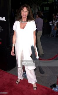 Jacqueline Bisset feet photo thumbnail