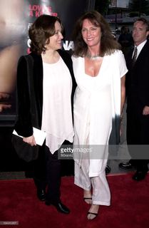 Jacqueline Bisset feet photo thumbnail