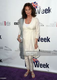 Jacqueline Bisset feet photo thumbnail