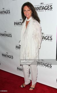 Jacqueline Bisset feet photo thumbnail