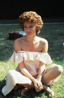 Jacqueline Bisset feet photo thumbnail