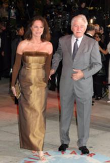 Jacqueline Bisset feet photo thumbnail