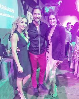 Jacqueline Bracamontes feet photo thumbnail