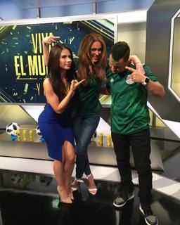 Jacqueline Bracamontes feet photo thumbnail