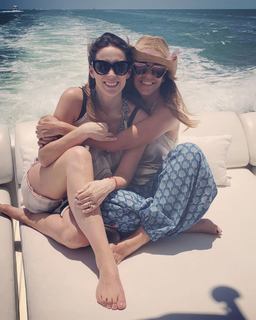 Jacqueline Bracamontes feet photo thumbnail