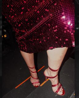 Jacqueline Bracamontes feet photo thumbnail