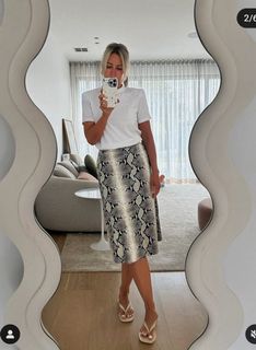 Jacqueline Felgate feet photo 2