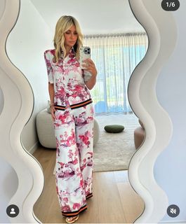 Jacqueline Felgate feet photo 1