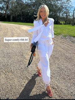 Jacqueline Felgate feet photo 20