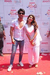 Jacqueline Fernandez feet photo thumbnail