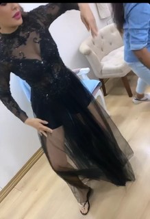 Jacqueline Fernandez feet photo thumbnail