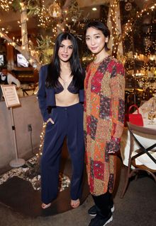 Jacqueline Fernandez feet photo thumbnail