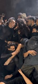 Jacqueline Fernandez feet photo thumbnail