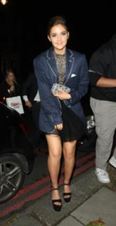 Jacqueline Jossa feet photo thumbnail