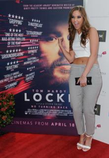 Jacqueline Jossa feet photo thumbnail