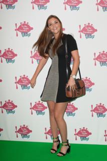 Jacqueline Jossa feet photo thumbnail