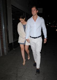 Jacqueline Jossa feet photo thumbnail