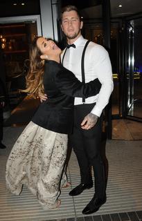 Jacqueline Jossa feet photo thumbnail