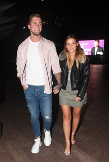 Jacqueline Jossa feet photo thumbnail