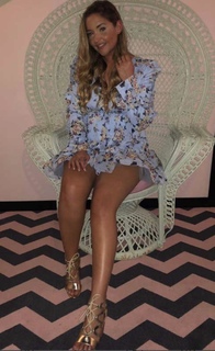 Jacqueline Jossa feet photo thumbnail