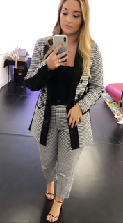 Jacqueline Jossa feet photo thumbnail