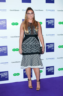 Jacqueline Jossa feet photo thumbnail