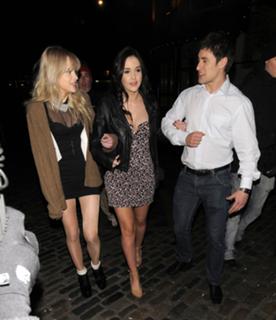 Jacqueline Jossa feet photo thumbnail