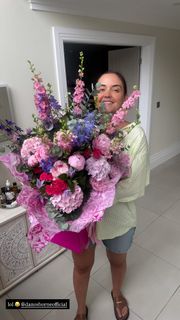 Jacqueline Jossa feet photo thumbnail